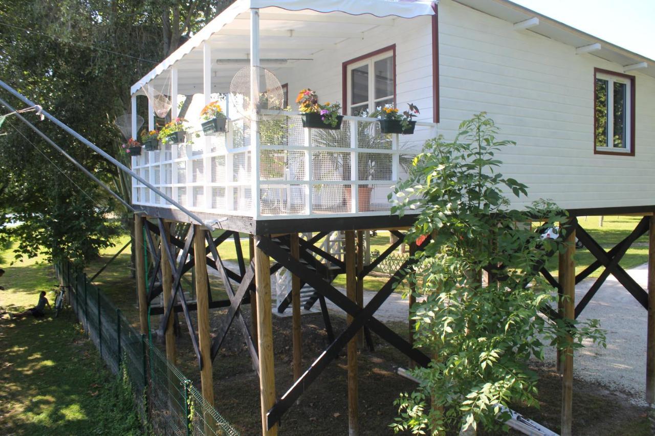 Camping Belle Riviere Chaniers 외부 사진