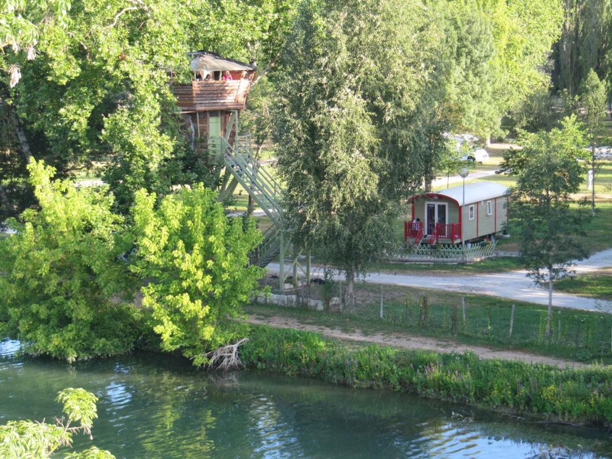 Camping Belle Riviere Chaniers 외부 사진