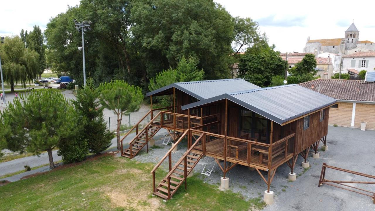 Camping Belle Riviere Chaniers 외부 사진